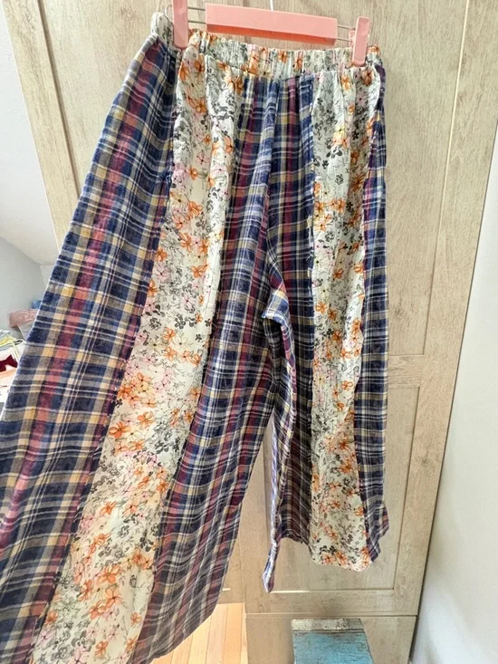 POL Patchwork Wide Leg Pants โ Size Small - Picture 5 of 6